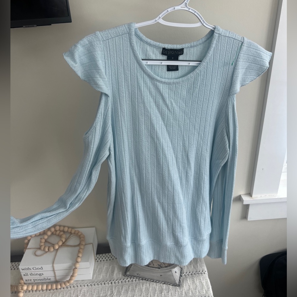 Elegant Light Blue Long Sleeve Women's Top
